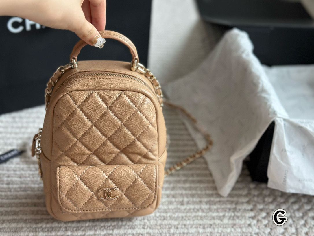 Backpack シャネル