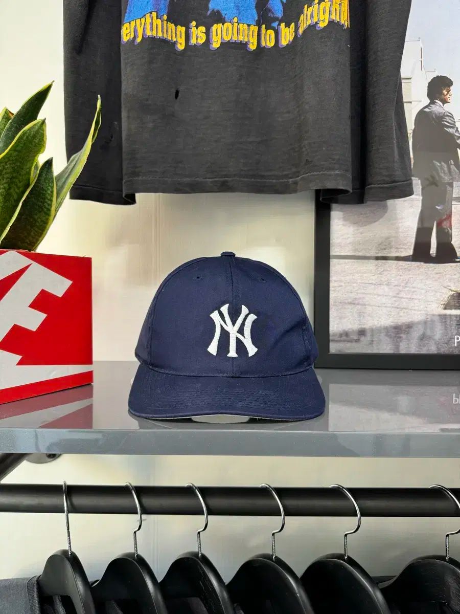 ヴィンテージ 90s New York Yankees ヤンキース スナップバック
