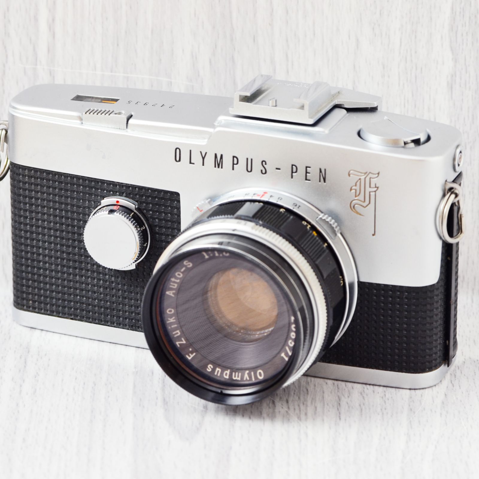 美品 OLYMPUS PEN F + 38mm f1.8 ケース付 修理・整備済 完動品 - メルカリ