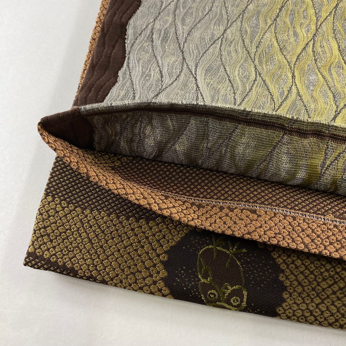 袋帯 美品 秀品 幾何学模様 銀糸 小豆色 六通 正絹 【中古