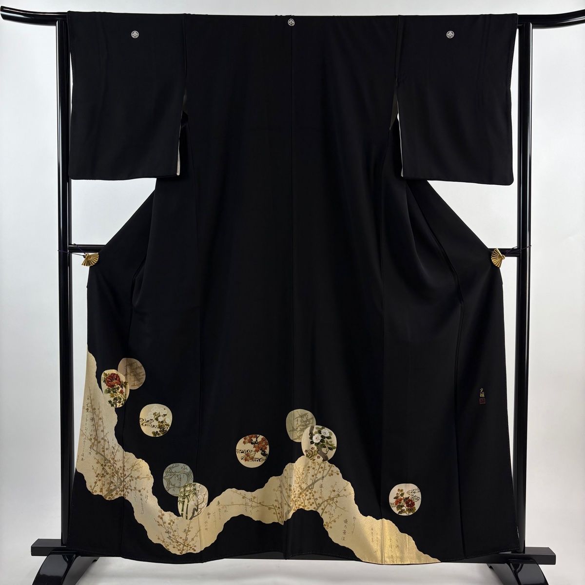 黒留袖 身丈158.5cm 裄丈63cm S 袷 松尾光琳 落款 草花 文字文