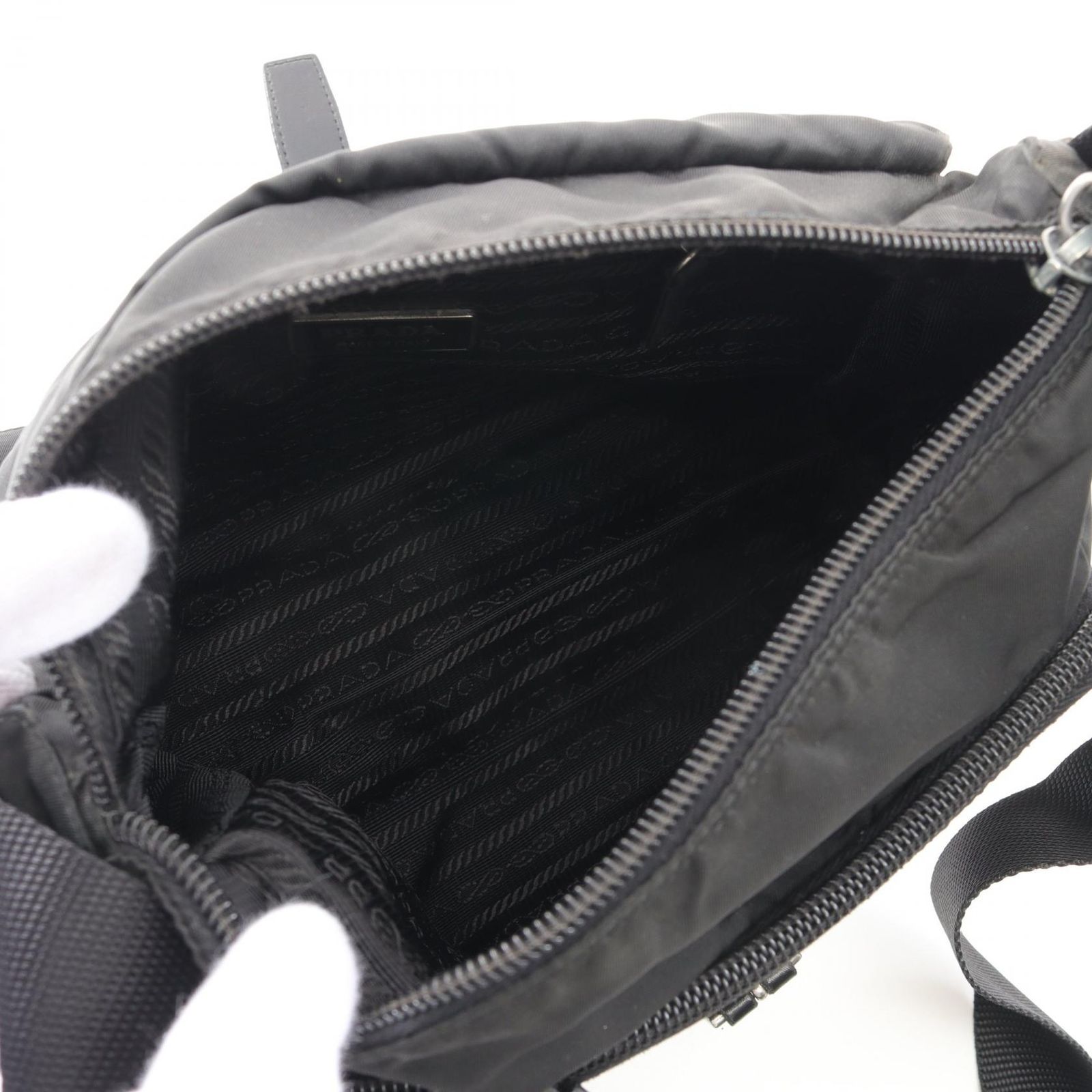 プラダ PRADA ショルダーバッグ VELA SPORT BT8994 ナイロン レザー 