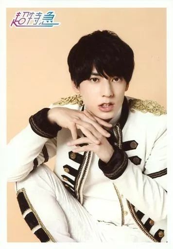 福田佑亮　生写真 中古】生写真(男性) 超特急/ユースケ(福田佑亮)/膝上・座り・衣装白