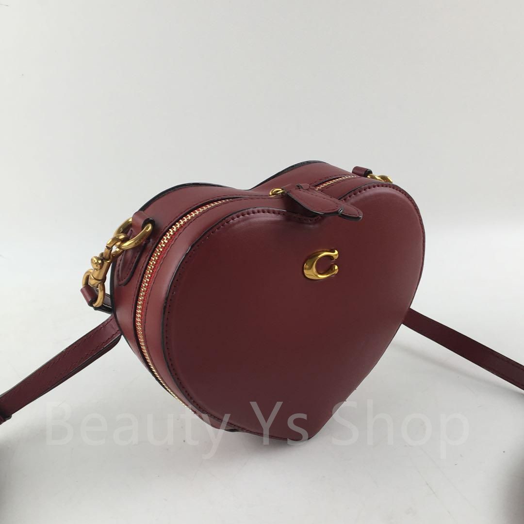 新品未使用] COACH コーチ レッドアップル 赤 ハート クロスボディ 