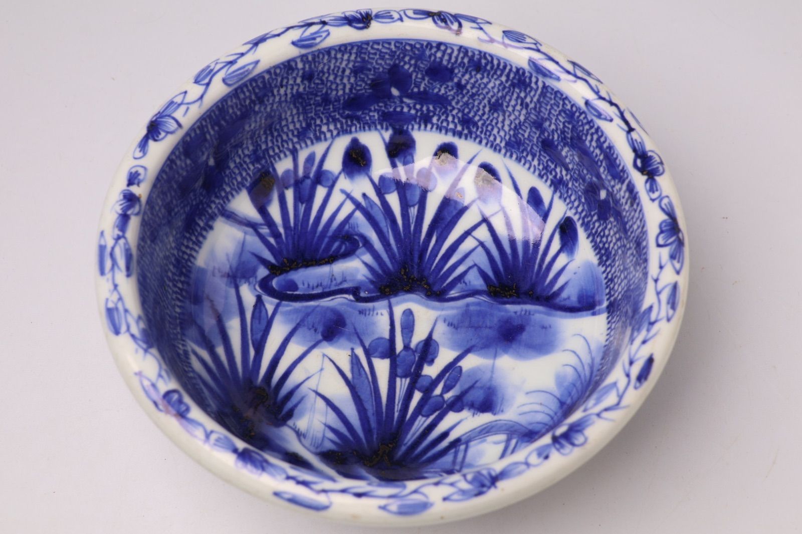 古伊万里 鉢 846 染付 花 微塵 古伊万里 伊万里焼 骨董 アンティーク 中鉢 - メルカリ
