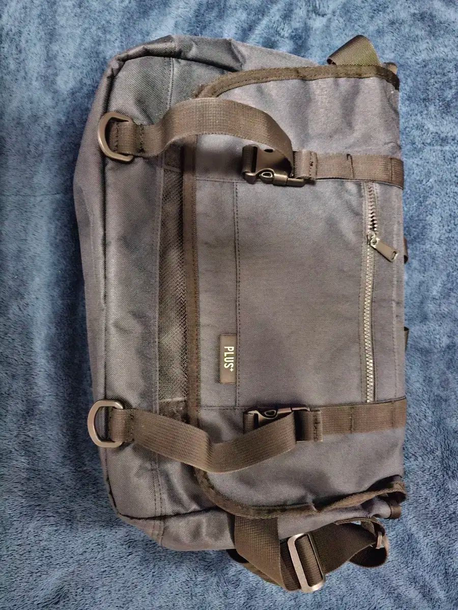 メッセンジャーバッグ 出品