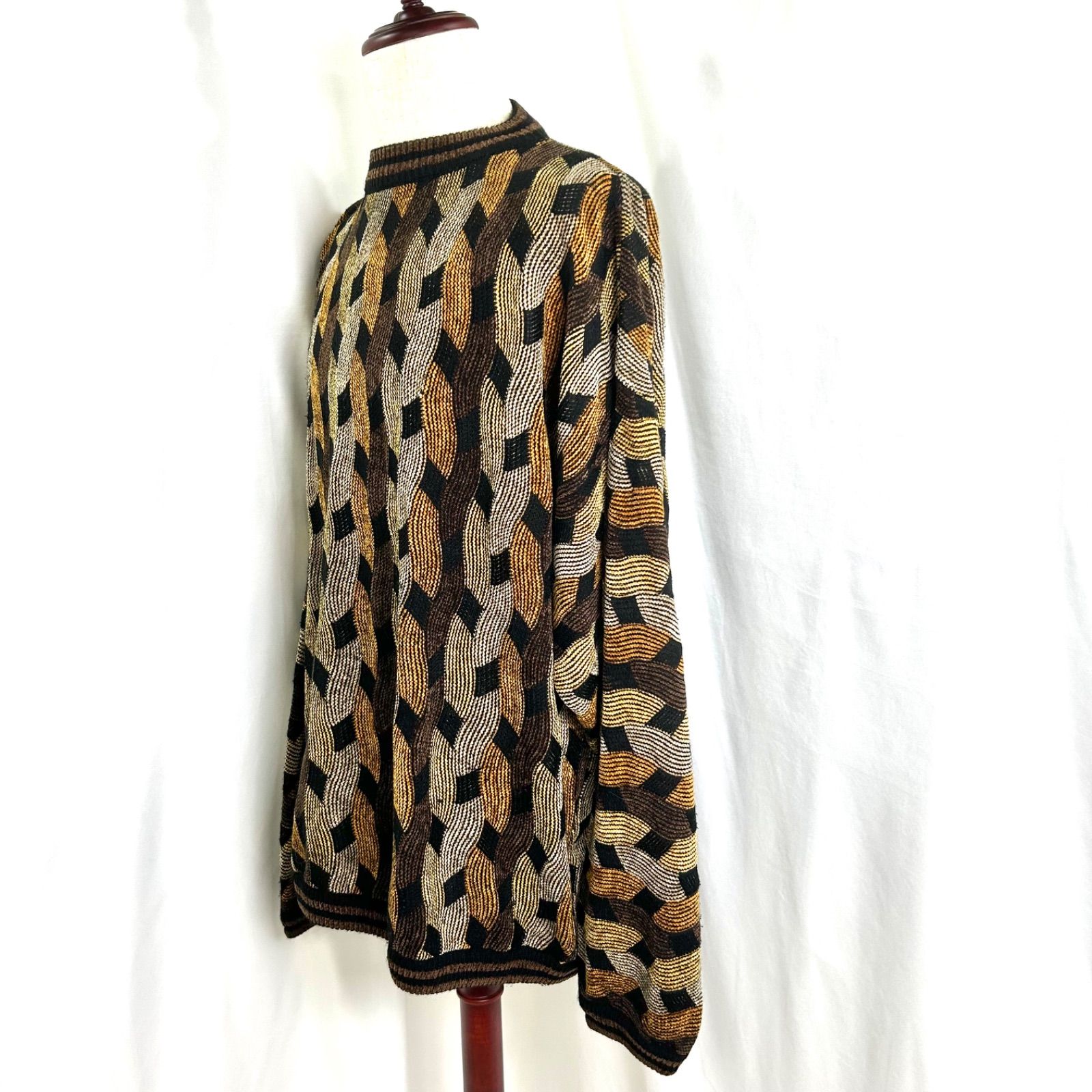 入手困難！【美品】Bergati size 4XL 希少 幾何学模様 クージー風 