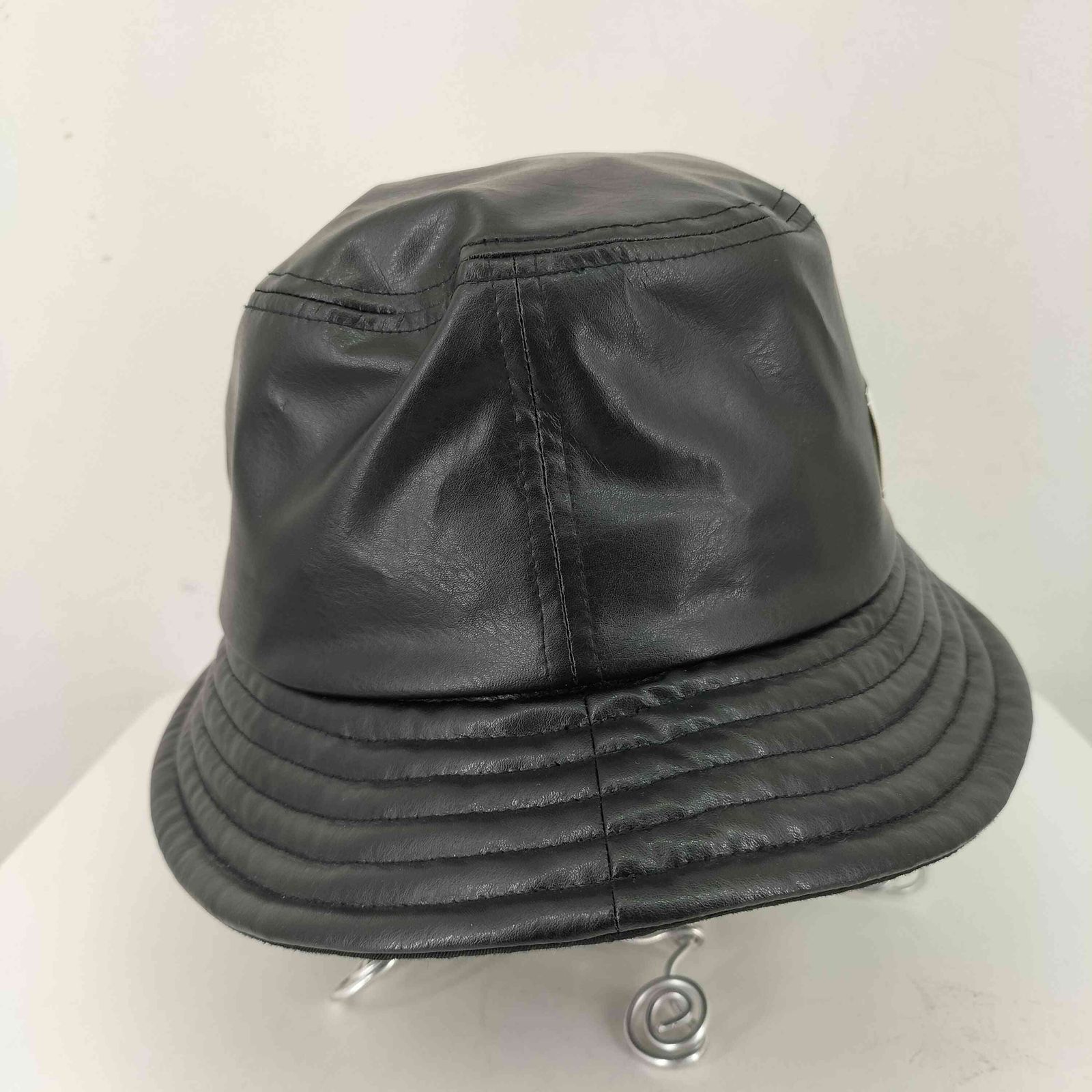 ビューティフルピープル beautiful people 別注フェイクレザーバケット