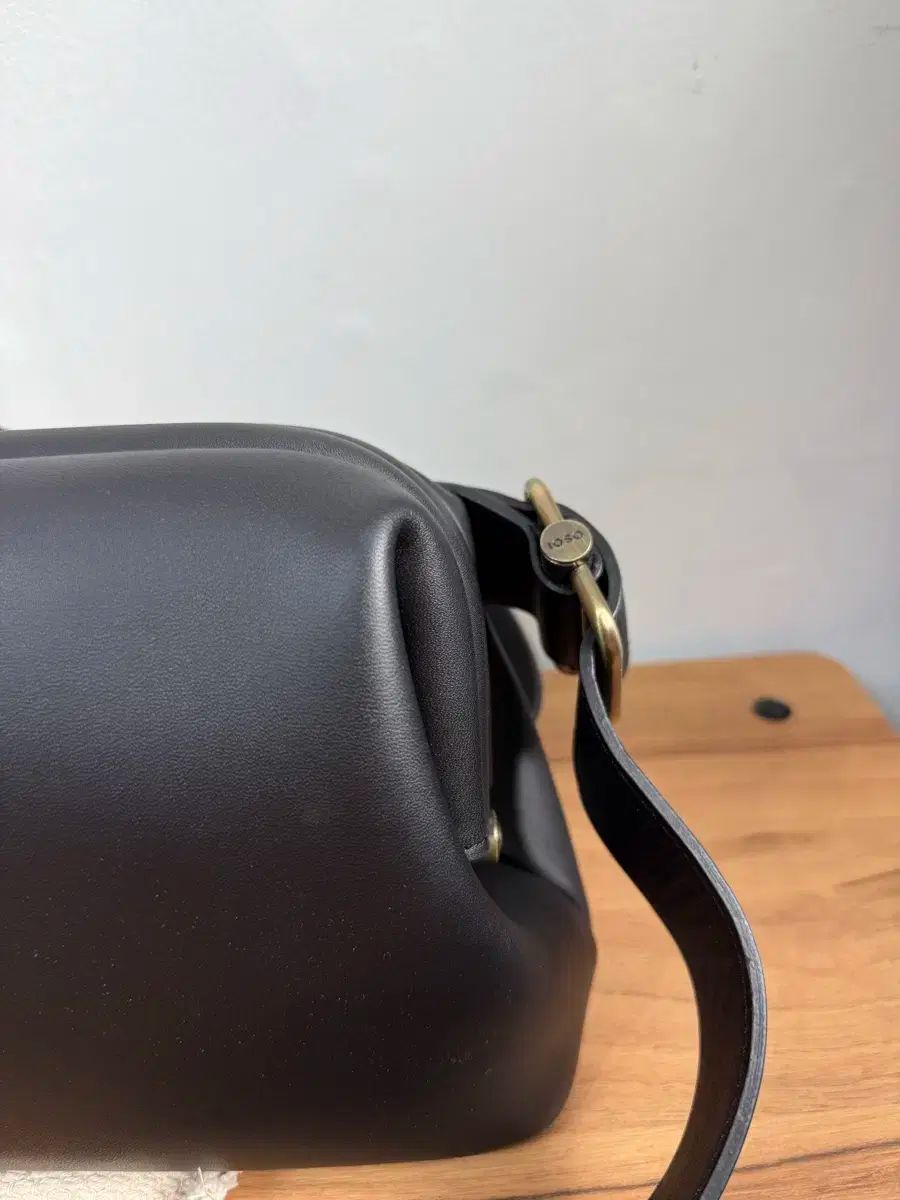 OSOI オソイ OSOI MINIBLOT クロスバッグ