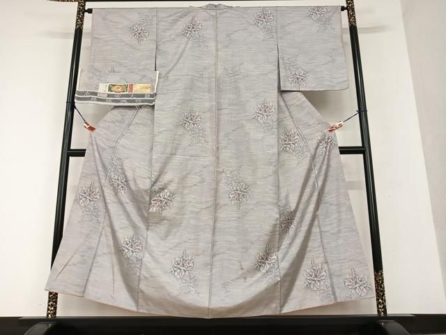 平和屋着物○都喜ヱ門 本場大島紬 白大島 手織り 舞花文 藤絹織物謹製  