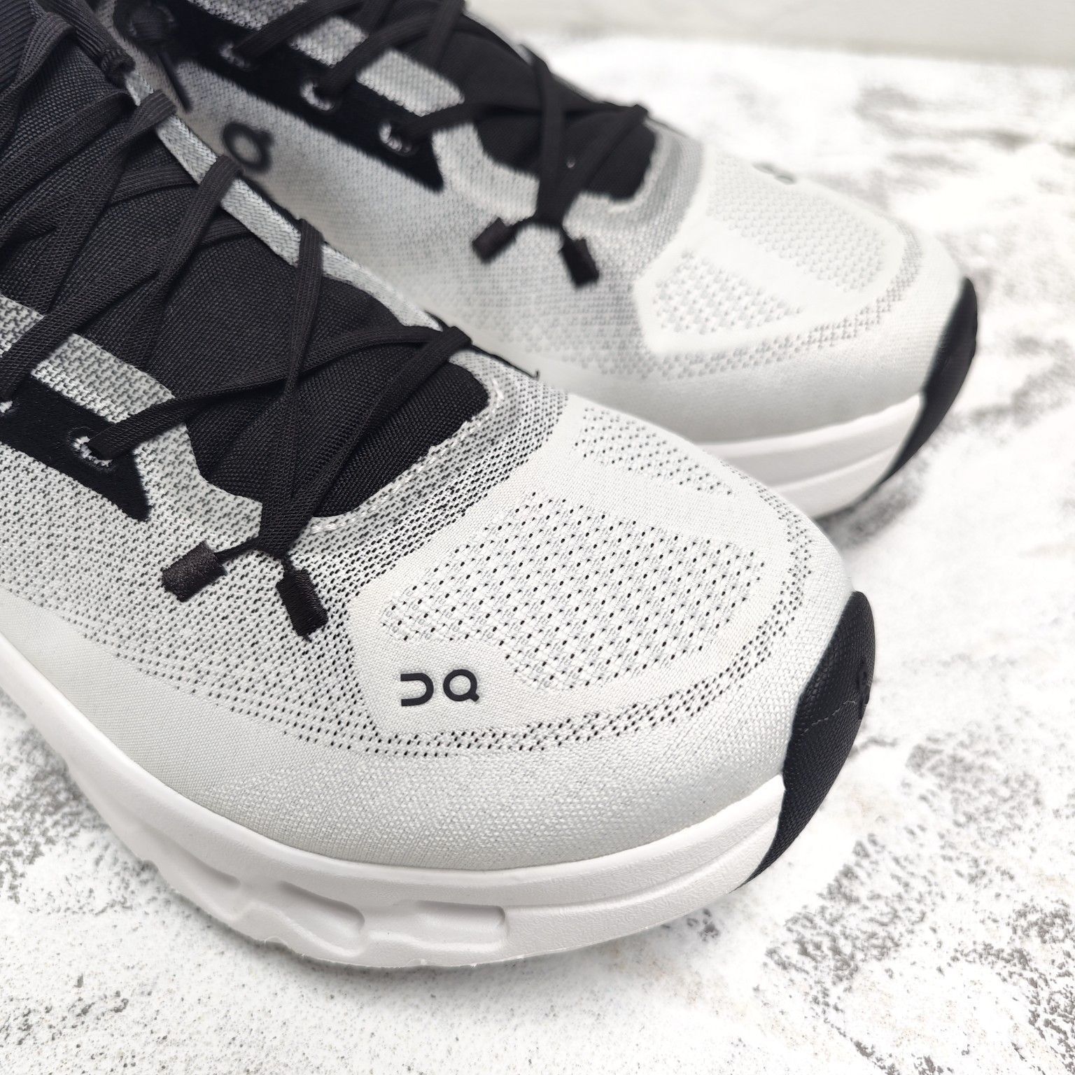 On クラウドティルトスニーカー オールホワイト　27.5 On（オン）の「＜On＞ Cloudtilt/クラウドティルト スニーカー