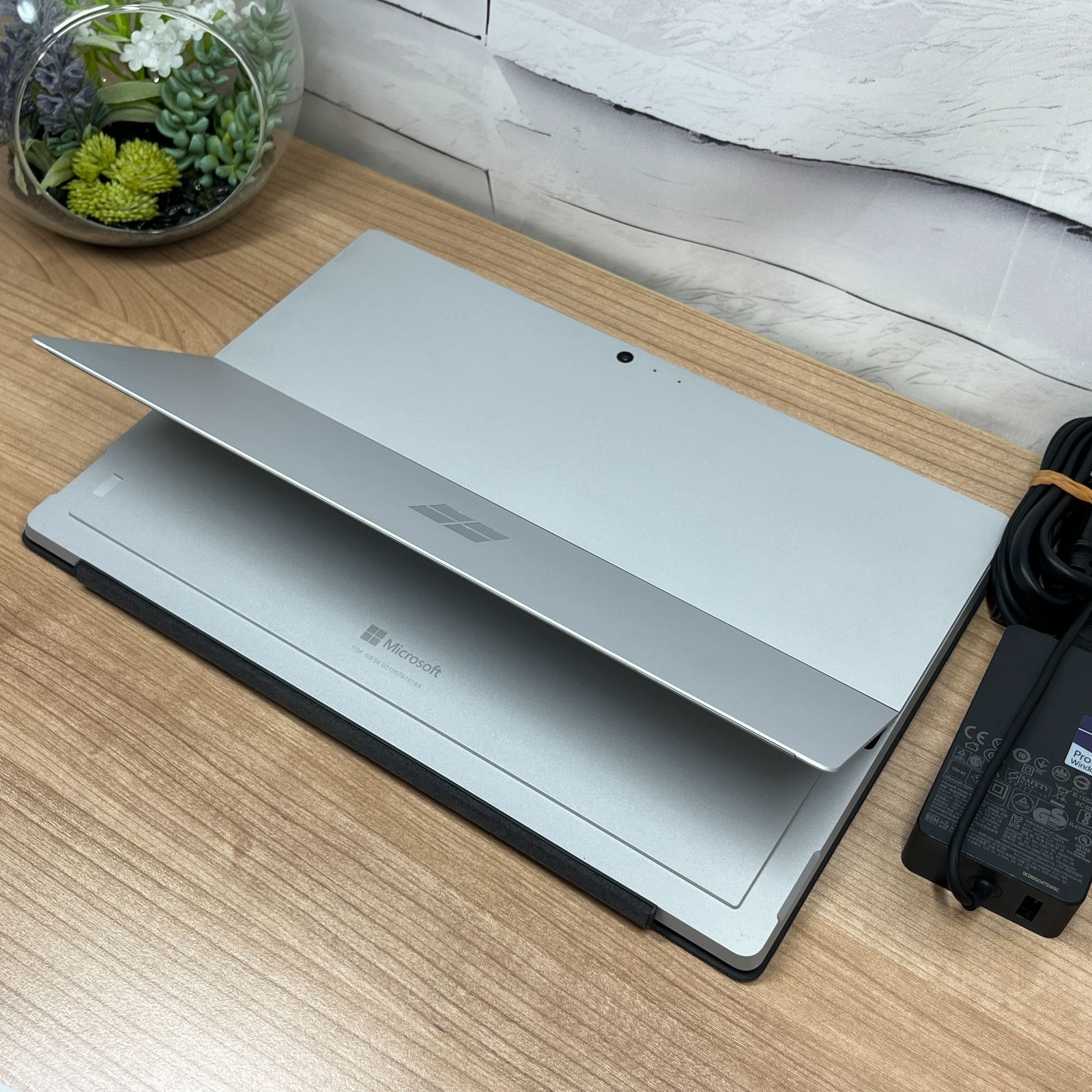 超美品＞0526 Surface Pro キーボード Office2024 タブレット Win11