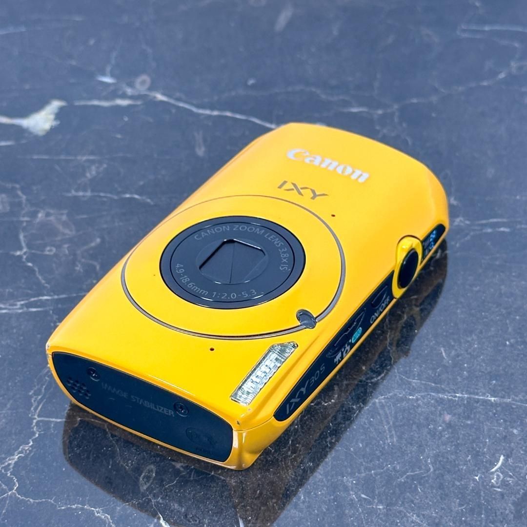 Canon IXY30S イエロー　箱無し　ジャンク品 Canon IXY30s イエロー【完動品】【希少❗️】フルセット▪️オールド