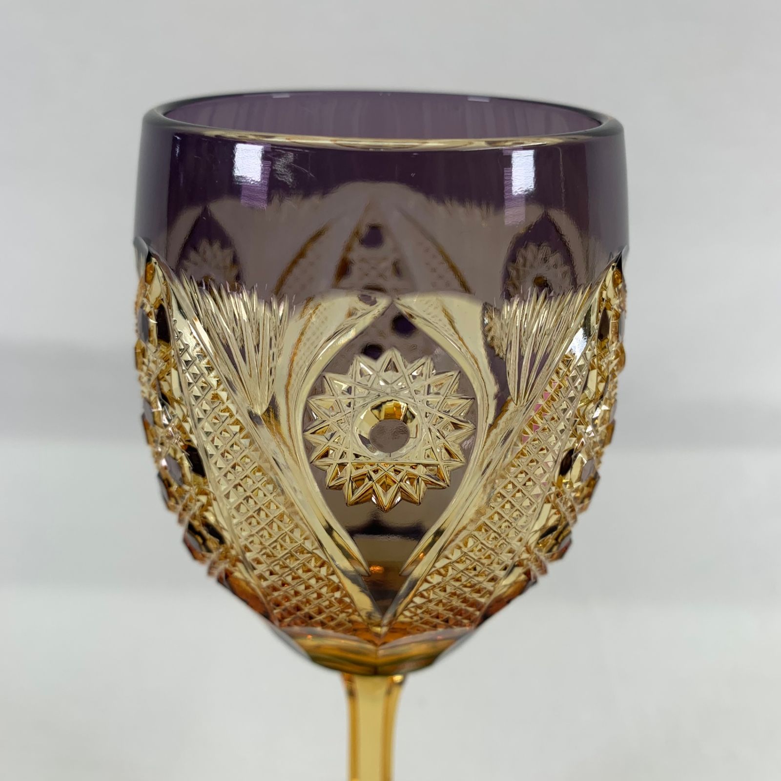 現代の名工 黒木国昭 綾切子 「オールドファッション」 ワイングラス オールドファッション「綾切子」 アンバー/グリーン | グラスアート