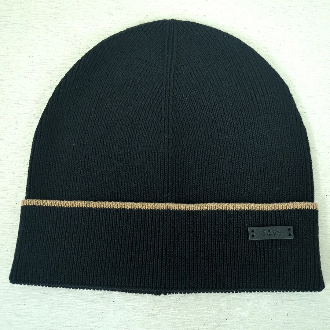 BOSS ボス　ニット帽　マフラー　2点セット　ブラック BOSS ボス ニット帽 マフラー 2点セット