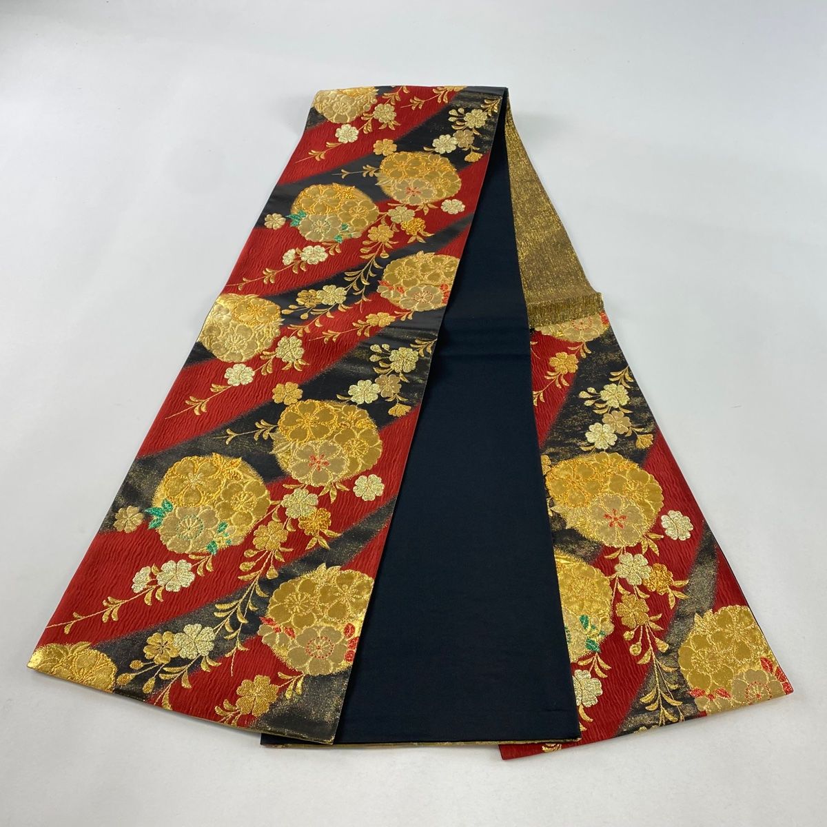 308y15〇袋帯 梅 桜 金糸 メモリヤンコート〇美品 成人式 結婚式 袋帯 美品 秀品 振袖向き 桜 金糸 箔 赤 六通 正絹 【中古