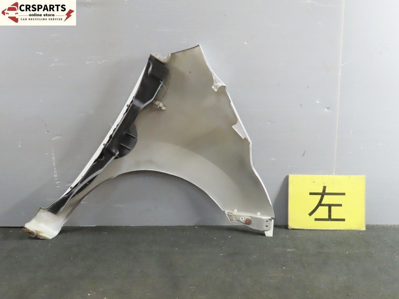 ワゴンR DBA-MH23S 右フロントフェンダーパネル　Z2S 57611-70K00 ワゴンＲ DBA-MH23S 右フロントフェンダーパネル Z7T