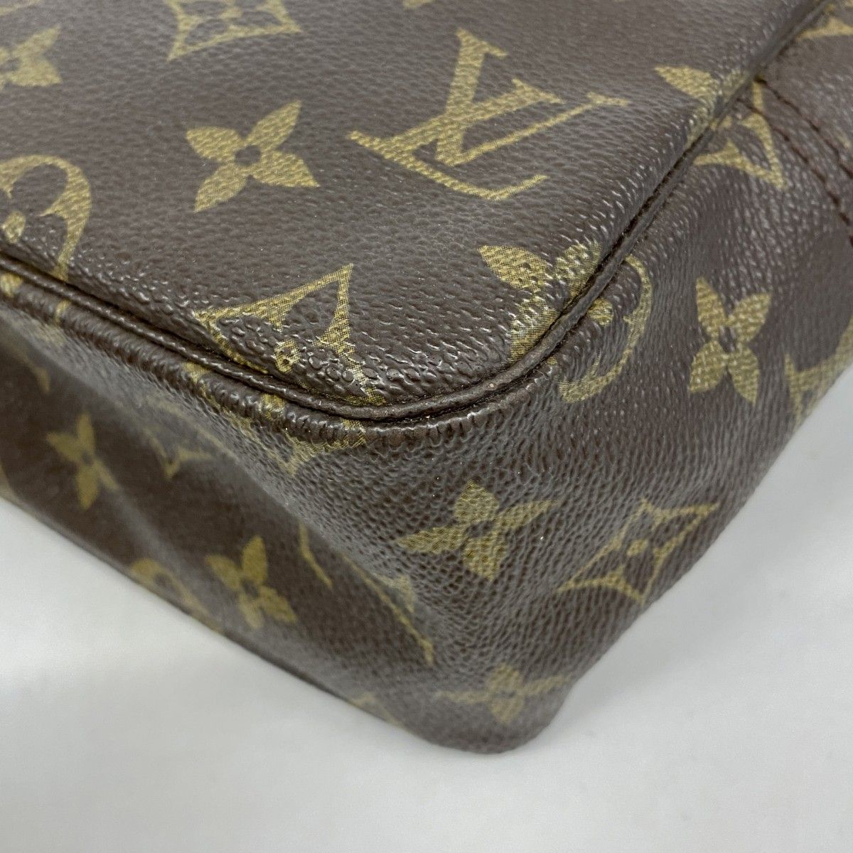 5ic3644】ルイヴィトン ポーチ モノグラム トゥルーストワレット