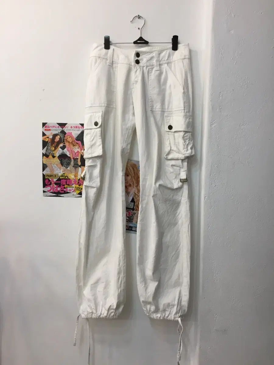 CECIL McBEE セシルマクビー 白 カーゴ パンツ
