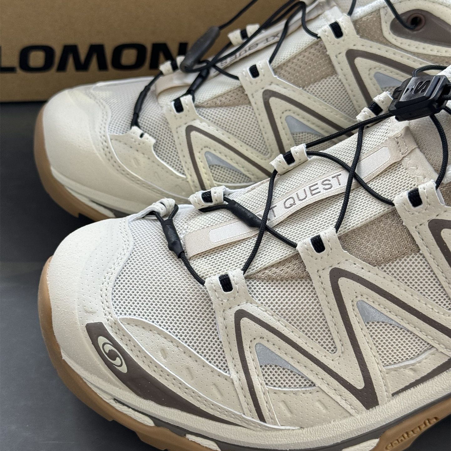 Salomon XT-Quest ADV”Beige 耐摩耗アウトドアクロスカントリーランニングシューズ