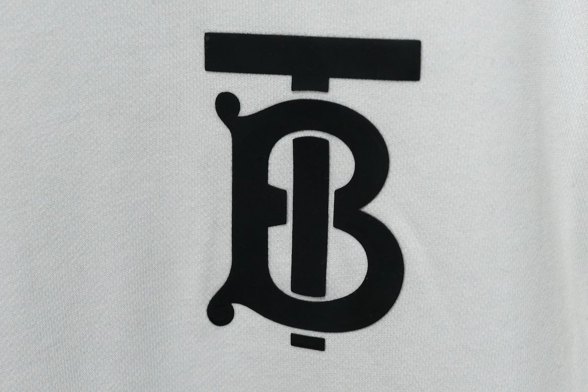 BURBERRY バーバリー TBロゴ クルーネック スウェット