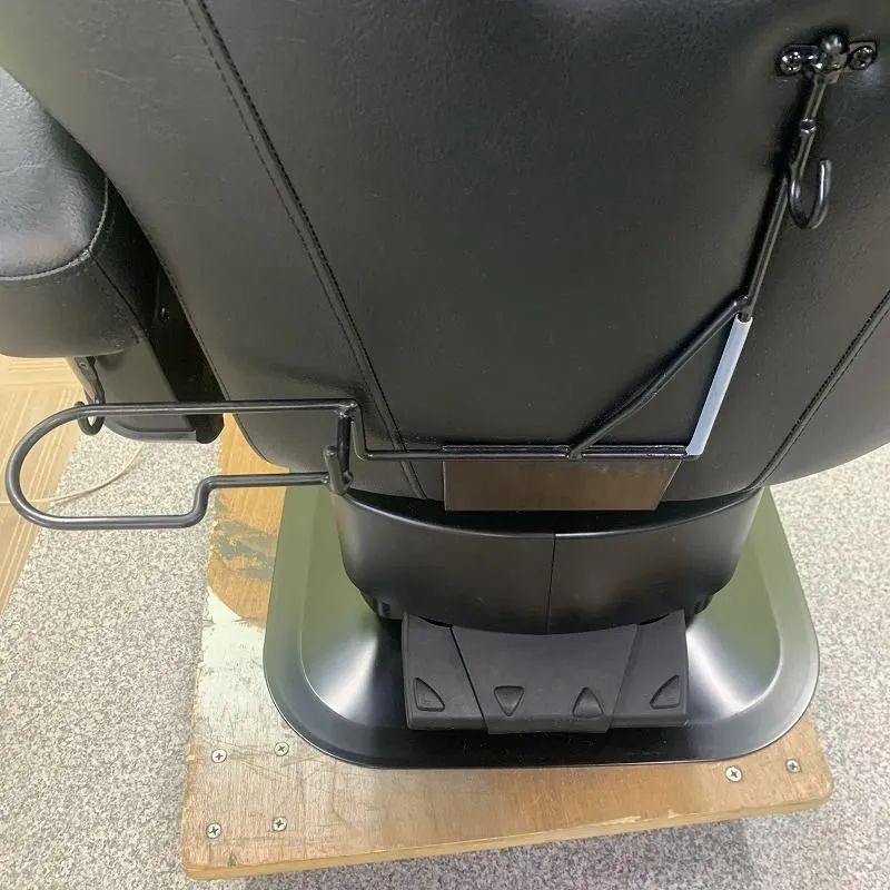 中古】タカラベルモント 理容椅子『LANCER(ランサー）』ハイグレード