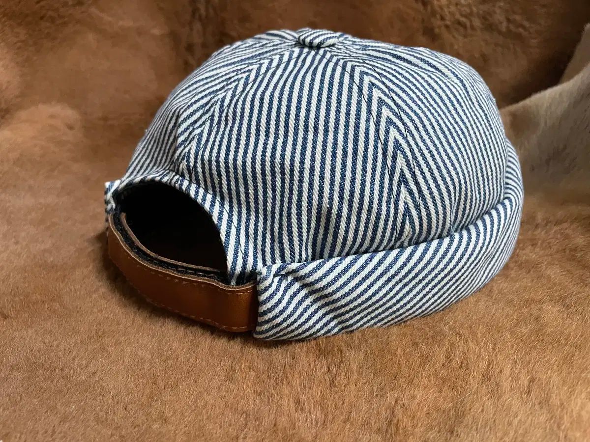 バーバリーロンドン キャップ 金刺繍 TBロゴ キャップ 正規品 黒