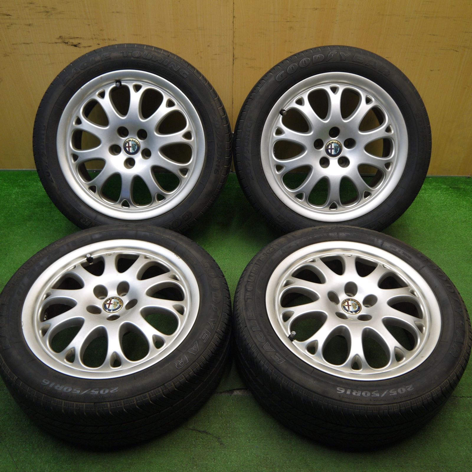 キレイ アルファロメオ 916 スパイダー 純正 205|50R16 グッドイヤー イーグル ツーリング NCT3 4RIB 16インチ PCD98|5H 5043006Hノ