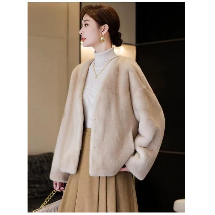 新品⭐️シェリエ sheller FOXファードッキングダウンベスト♡ホワイト 白 新品⭐️シェリエ sheller FOXファードッキングダウンベスト♡ホワイト