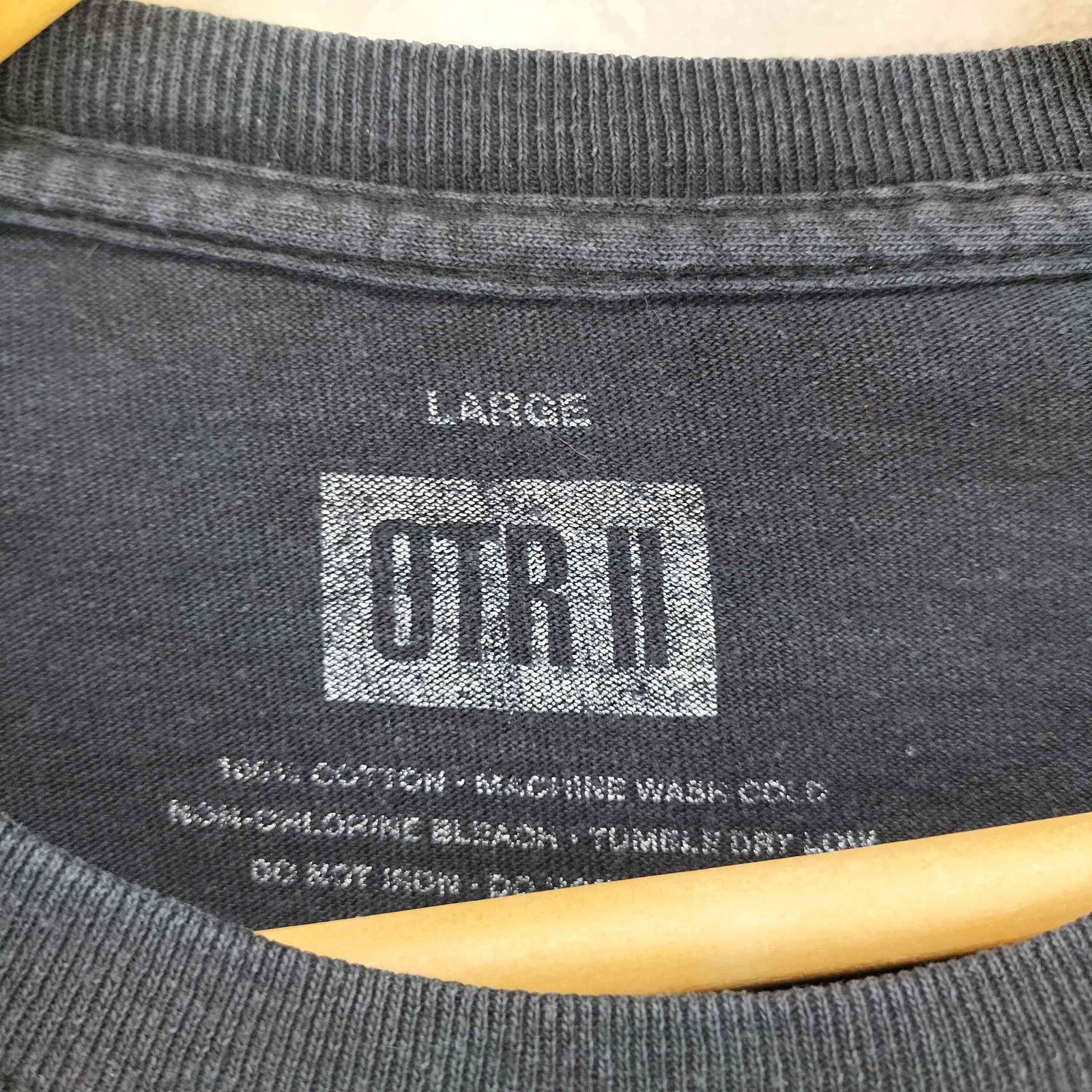 USED古着(ユーズドフルギ) 70S 両面プリントTシャツ レディース 表記無  中古 古着 1026 USED古着(ユーズドフルギ) 70S 両面プリントTシャツ レディース