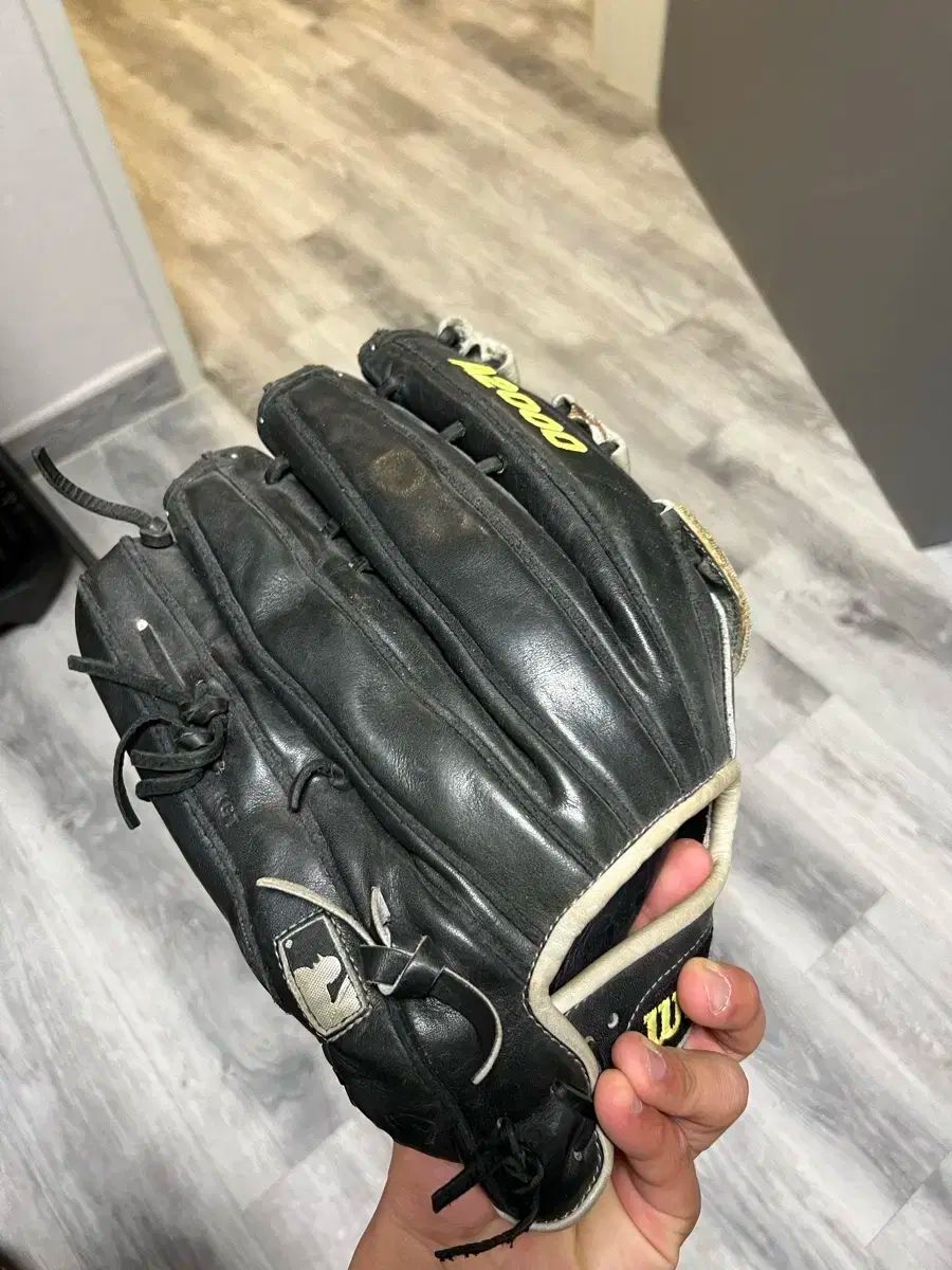 ウイルソン A2000 ヤシエル・プイグモデル 限定 良品 外野用 軟式グローブ