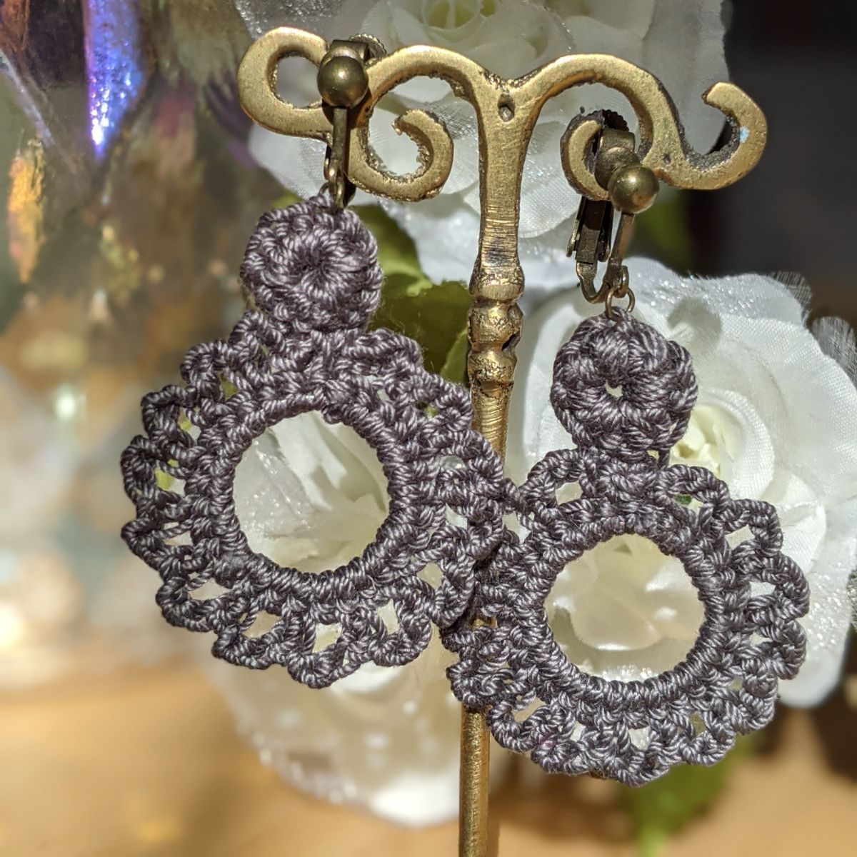 NO.61 手厚く 手編み✿︎macrame (ピアス&イヤリング) 