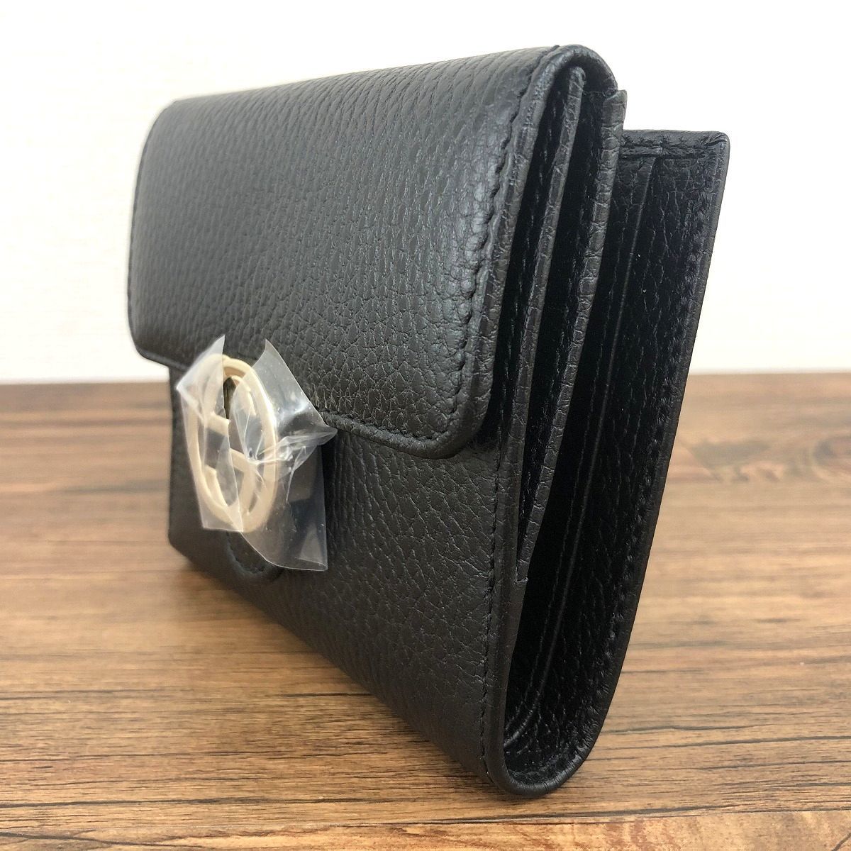 未使用品 GUCCI Wホックウォレット 615525 372-