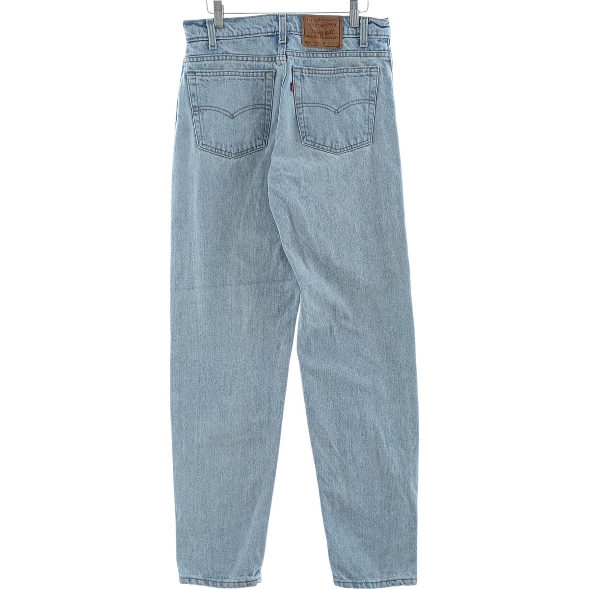 RELAXED FIT