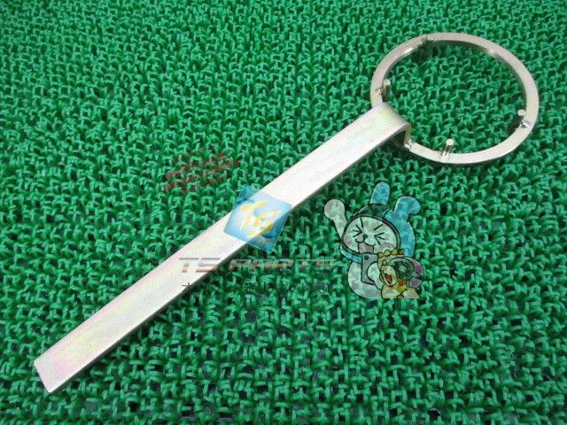 センダ50 クラッチロッキングツール 在庫有 即納 ピアジオ 純正 新品 バイク 部品 ODN デルビ Derbi 車検 Genuine 95 センダ50 クラッチロッキングツール 在庫有 即納 ピアジオ 純正 新品
