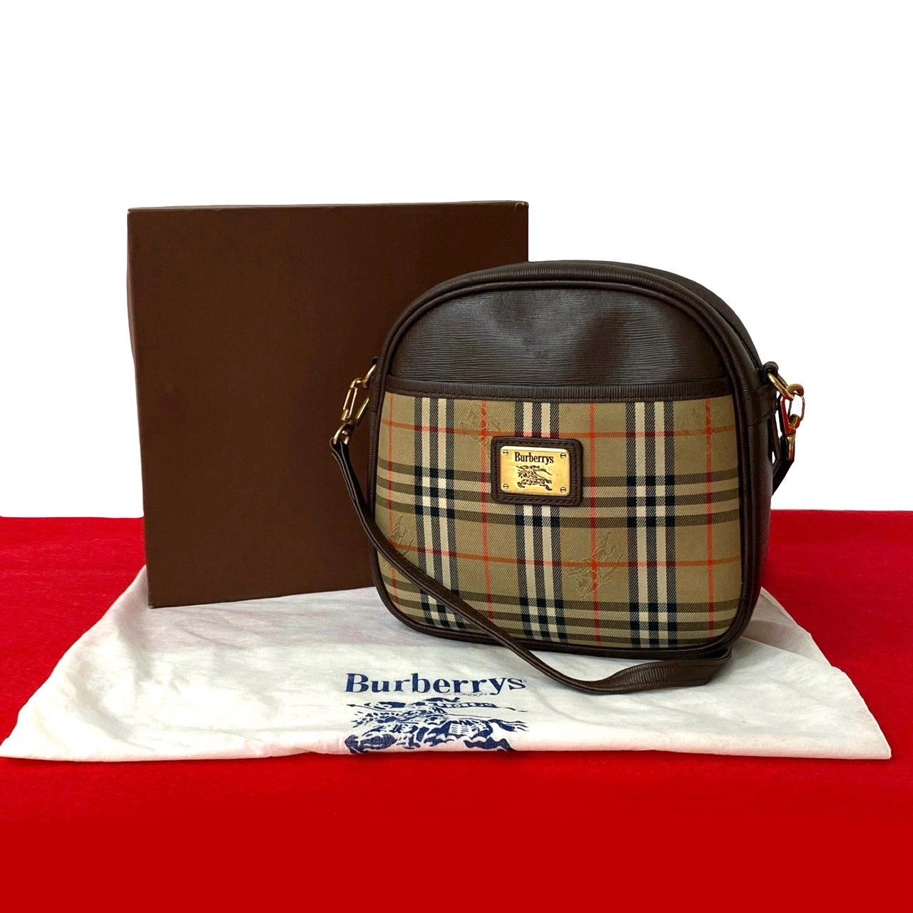 極 美品 箱 袋付 Burberrys バーバリーズ シャドーホース ロゴ 金具 