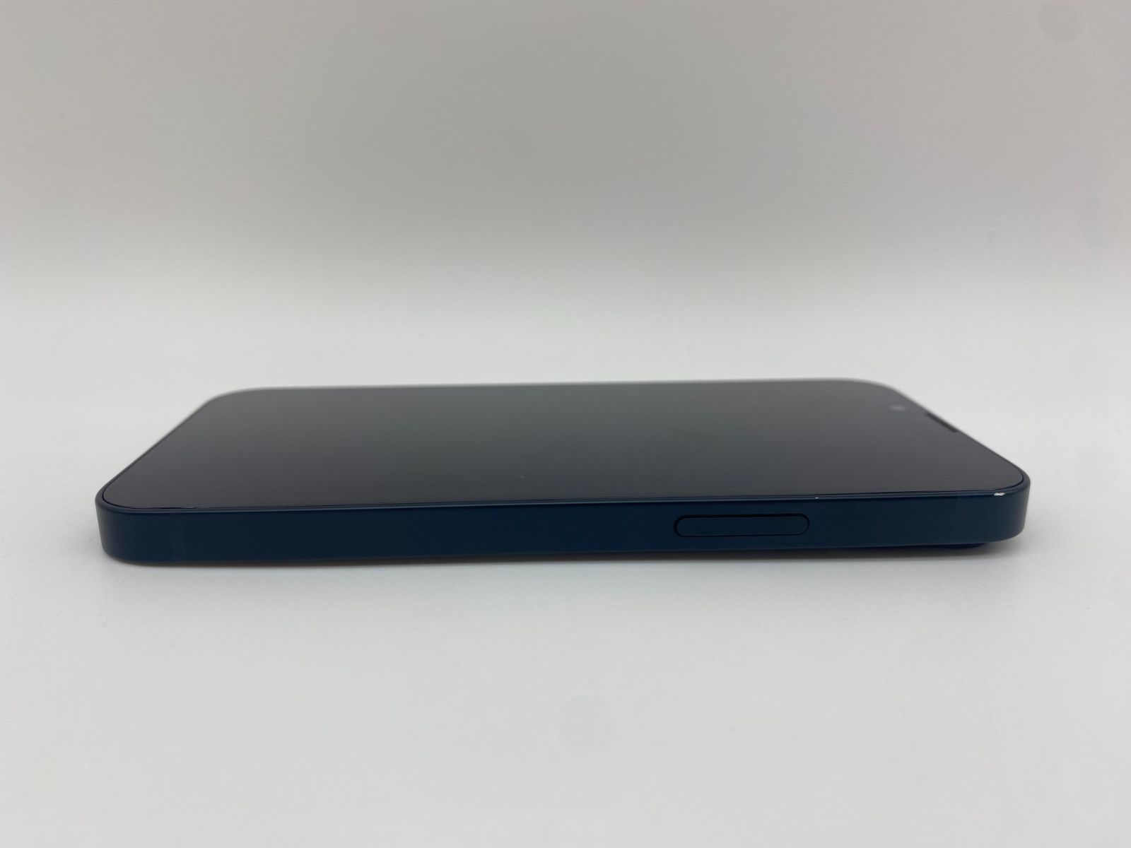 ☆美品☆iPhone 13 mini 256GBミッドナイト /シムフリー/新品