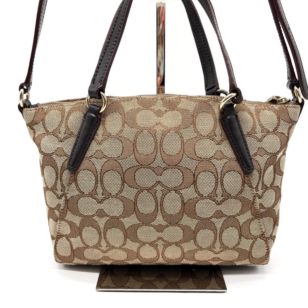 期間値下げ 良品 COACH ショルダーバッグ シグネチャー 斜め掛け 