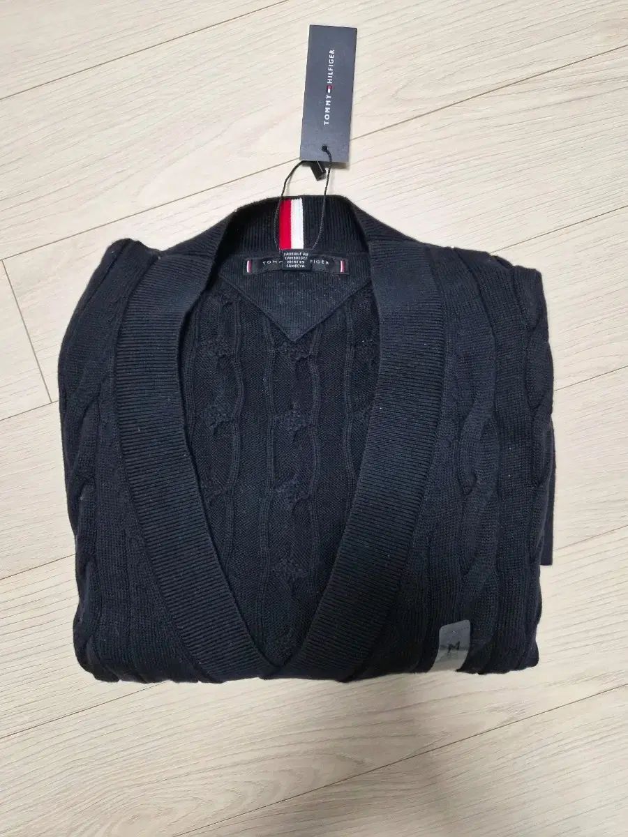 Tommy Hilfiger トミーヒルフィガー カーディガン M