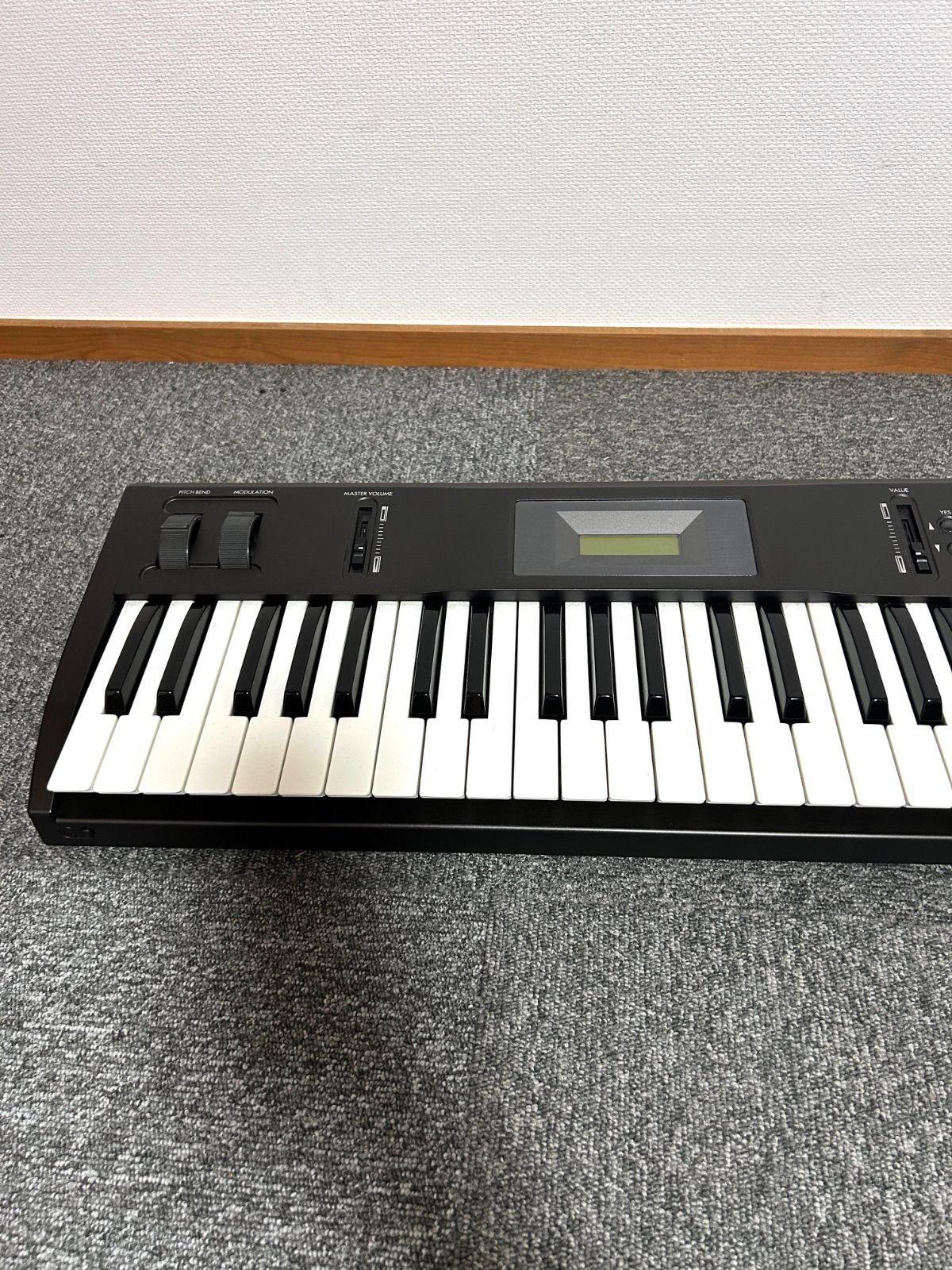 KORG　コルグ　X5　シンセサイザー　動作品 KORG X5 シンセサイザー 61鍵 コルグ 純正アダプター付き 動作