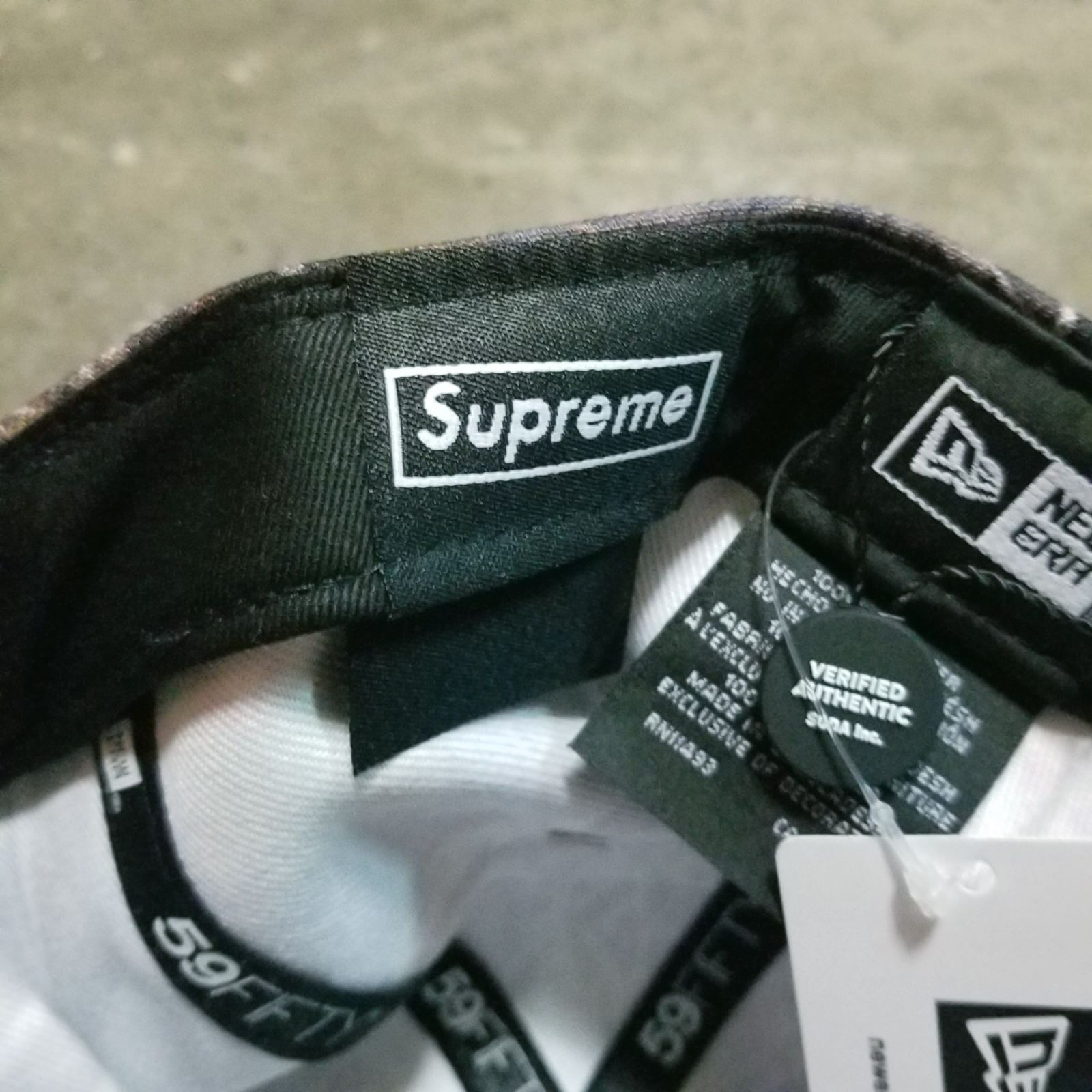 Supreme 25ss × Championship Box Logo New Era TrueTimber Kanati 