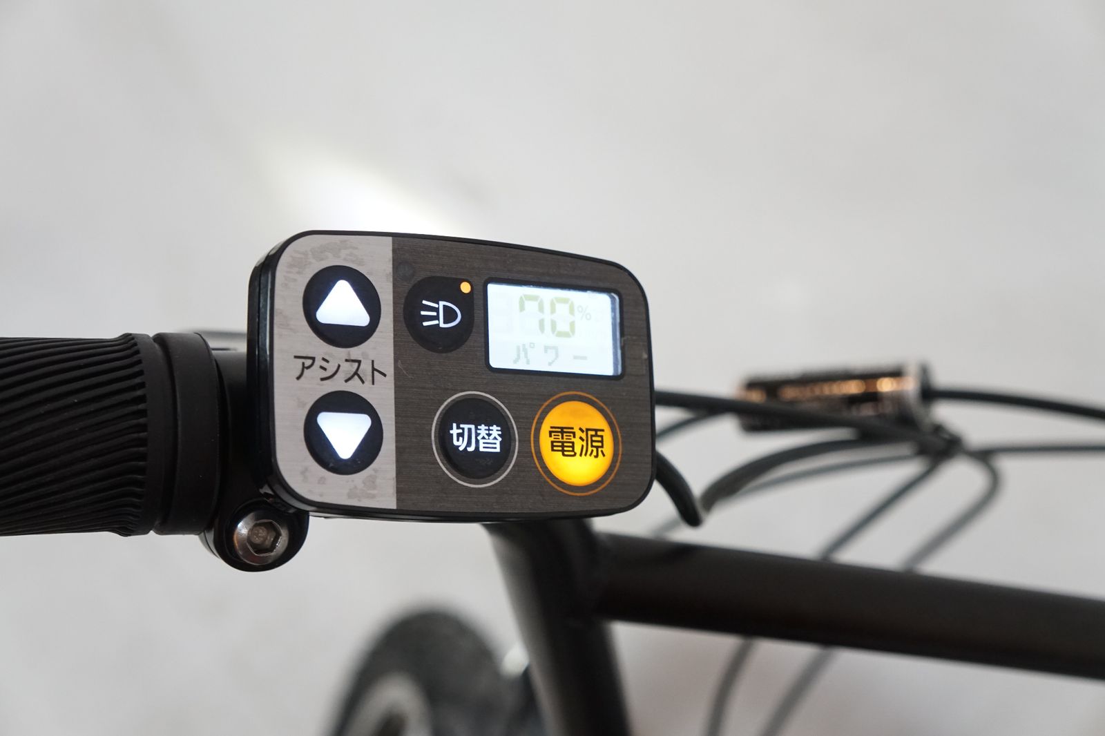 電動アシスト自転車 |