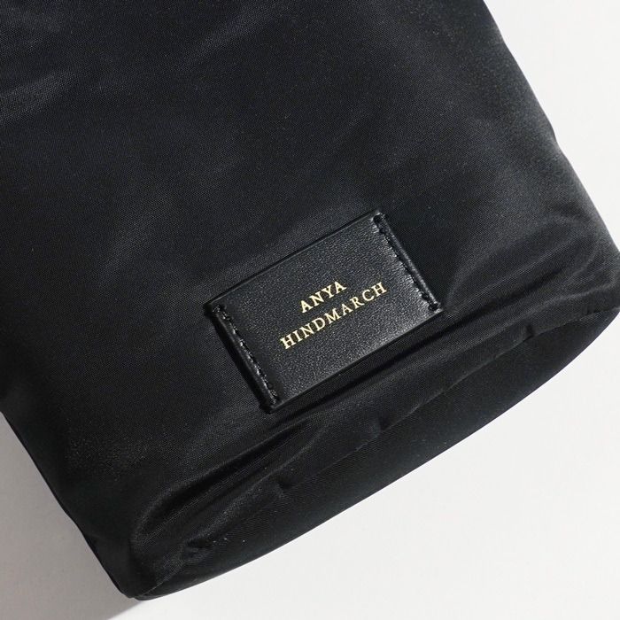 国内発送 ANYA HINDMARCH ポーチ 巾着バッグ Eyes 193566 ANYA HINDMARCH ポーチ 巾着バッグ Eyes 193566 - メルカリ