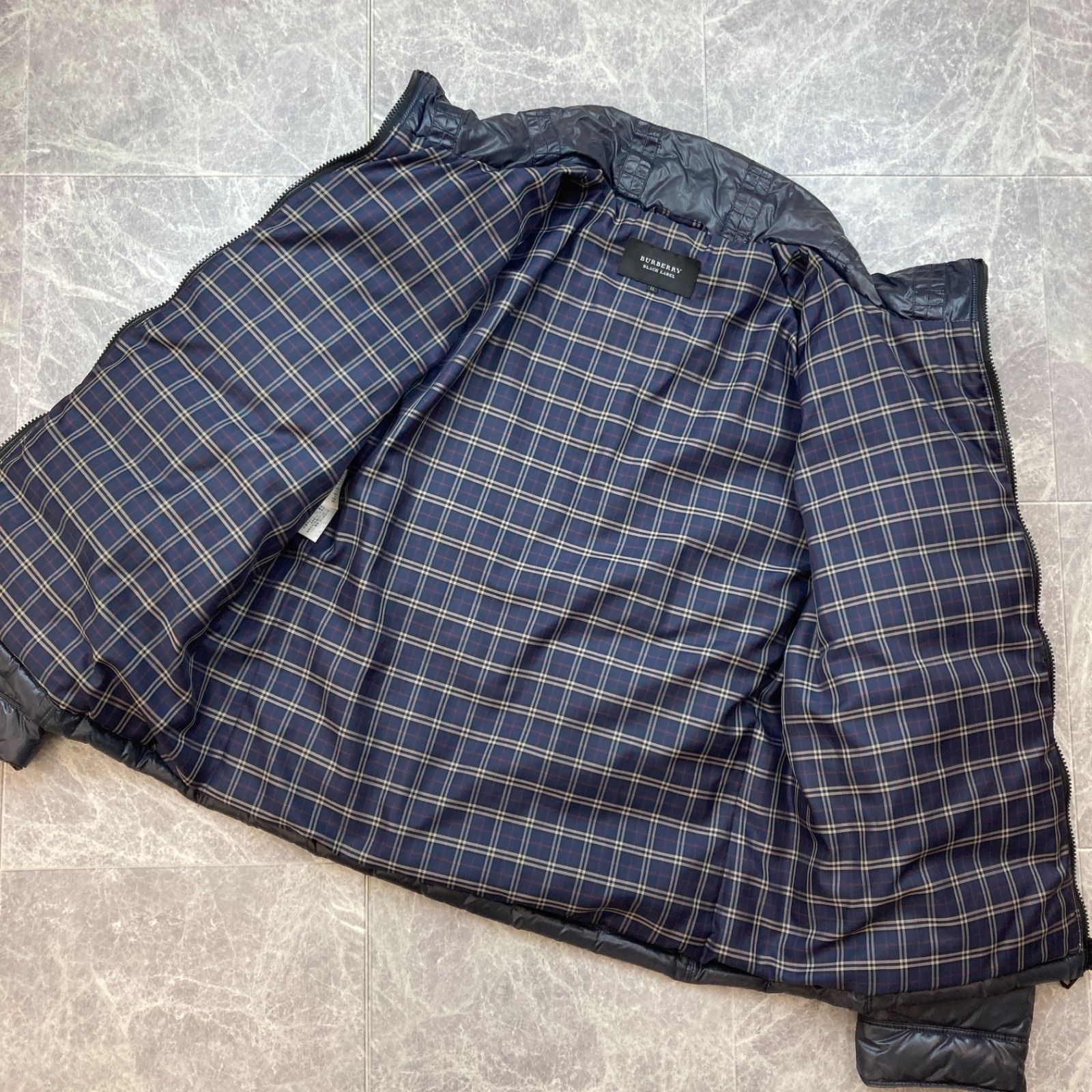 Burberry ブルーラベル　ダウンジャケット　チェック　バーバリー　メンズ BURBERRY BLUE LABEL(バーバリーブルーレーベル) / ロゴ刺繍入り