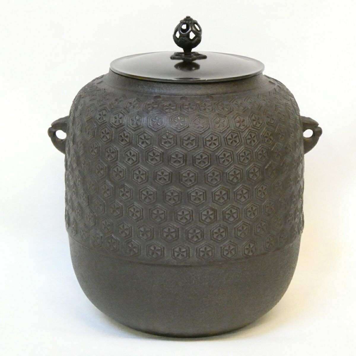 【美品！未使用品！】山形県釜師 菊地政光作 雲龍釜 鋳鉄 茶道具 茶釜 桐箱入！ Yahoo!オークション -「菊地政光」(釜) (鉄製)の落札相場・落札価格