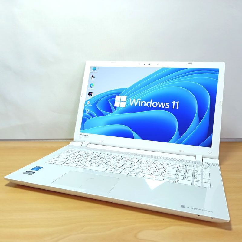 東芝dynabook AZ25/TW☆新品SSD512GB/Core i3-5015U/8GBメモリ