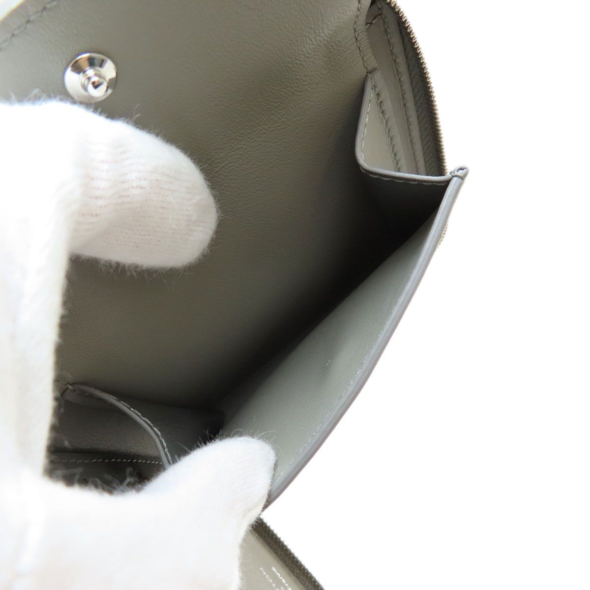 LOUIS VUITTON ルイヴィトン M81653 ジッピー・コンパクトウォレット