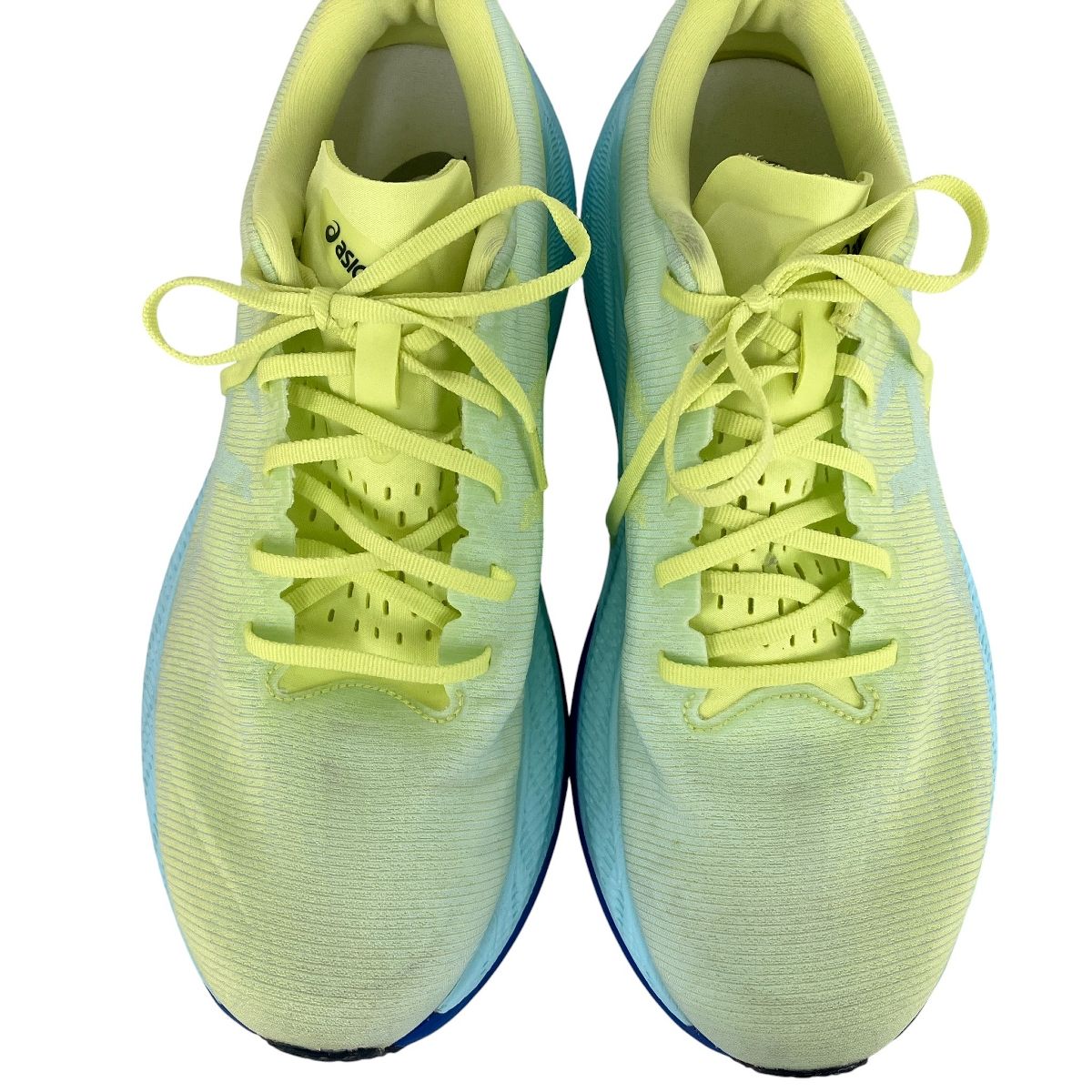 ランニングシューズ スポーツ