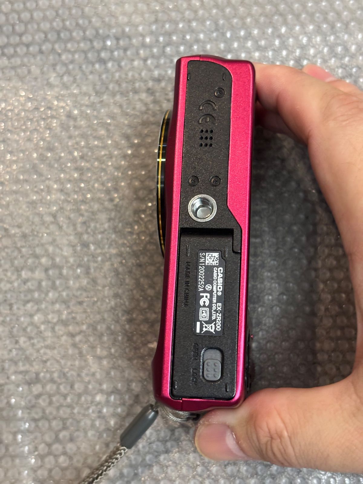 カメラ CASIO EXILIM EX-ZR200 1041