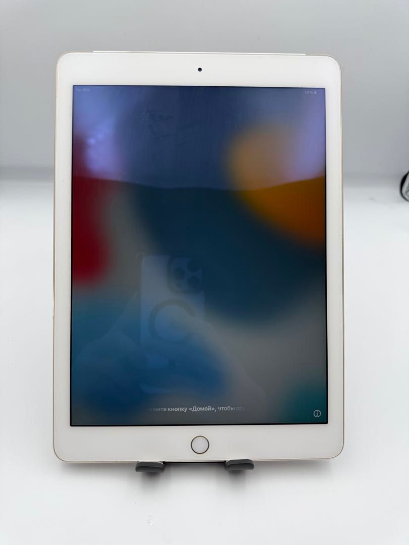 美品】Apple iPad Air 2 Wi-Fi + Cellular 16GB Gold バッテリー最大